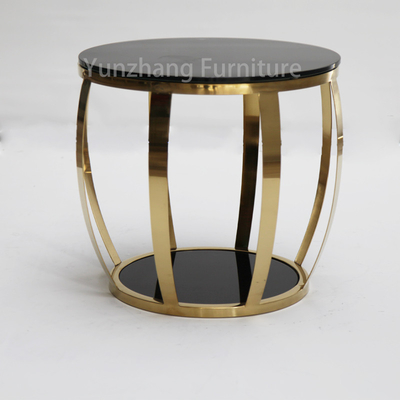 O artigo simples em volta da base lateral dos SS da tabela moderou Sofa Table de vidro