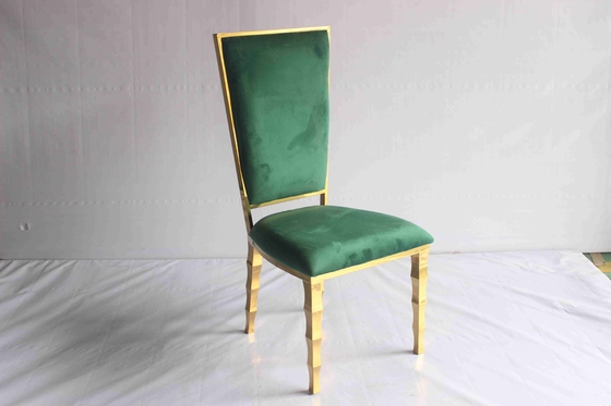 Cadeiras acolchoadas elegantes da sala de jantar para a família do hotel
