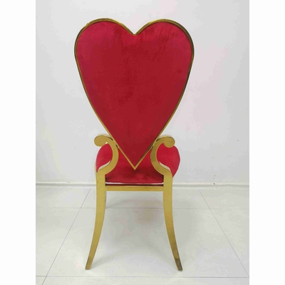 A cadeira vermelha do banquete do casamento do coração do pôquer cobre a mobília da sala de jantar do coxim de veludo