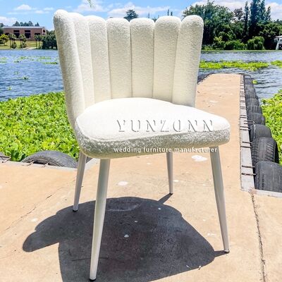 Bom preço Cadeira de Lounge de Veludo Teddy Branco Atacado Decoração Elegante de Eventos de Casamento em Aço Inoxidável para Hotéis on-line