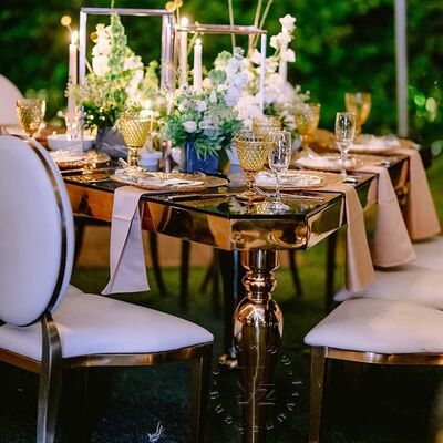 Bom preço Conjunto de Mesa de Jantar Triângulo Moderno YZ Base de Aço Inoxidável Tampo de Vidro Temperado Estrutura Multicor Durável Apartamento Villa Externa on-line