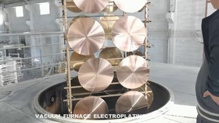 Processo de chapeamento de ouro a vácuo de produtos de móveis de ouro